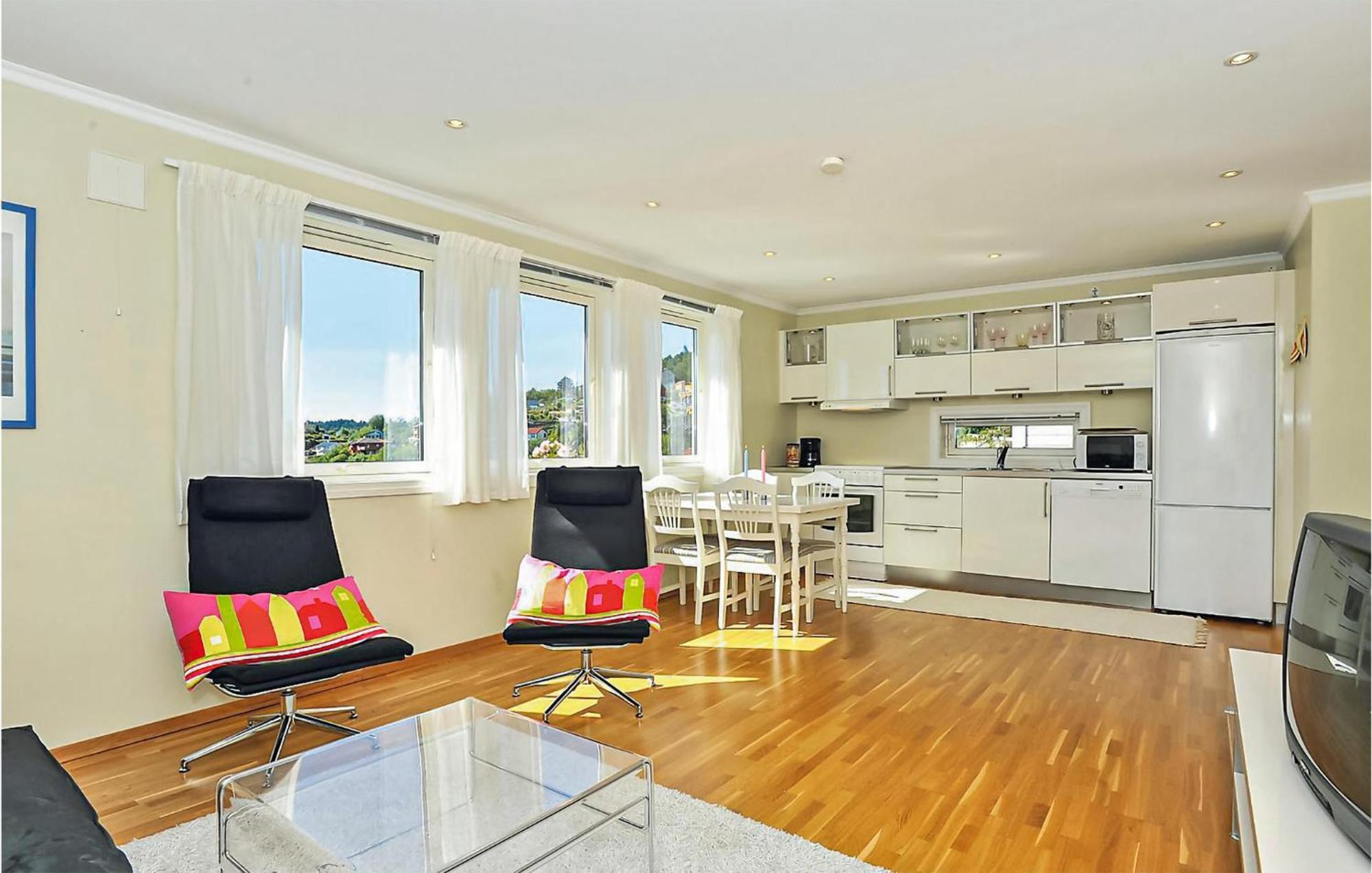 Cozy Apartment In Straumsgrend With Kitchen Bergen Zewnętrze zdjęcie