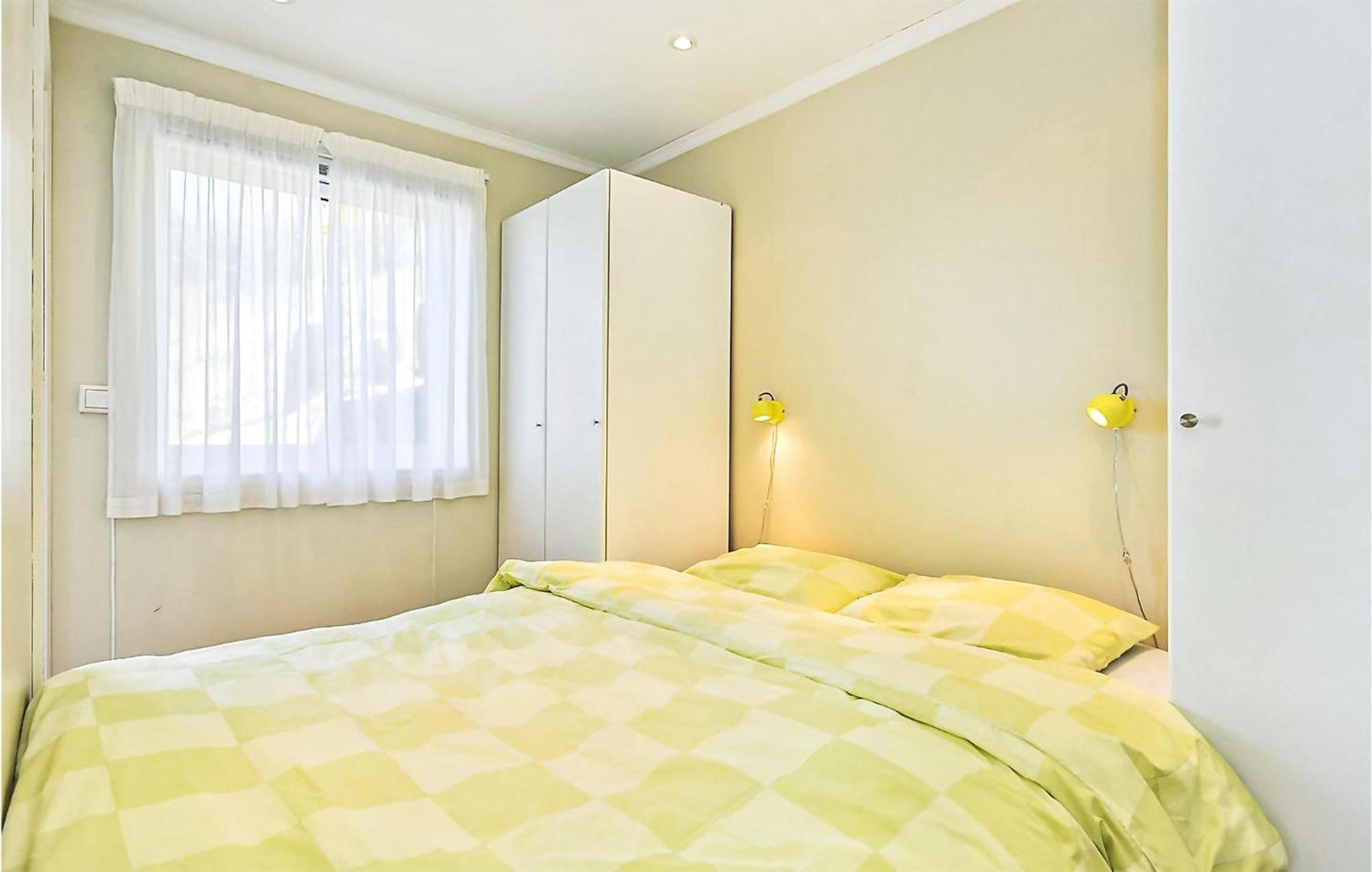 Cozy Apartment In Straumsgrend With Kitchen Bergen Zewnętrze zdjęcie