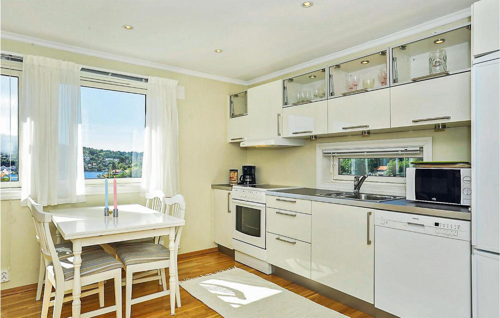 Cozy Apartment In Straumsgrend With Kitchen Bergen Zewnętrze zdjęcie